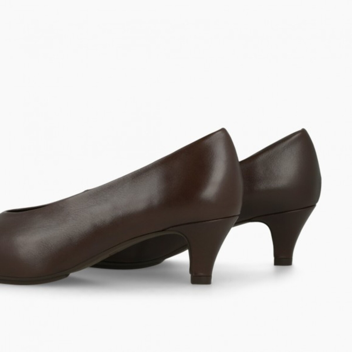 ZAPATOS DE SALÓN MARRONES CHINTO