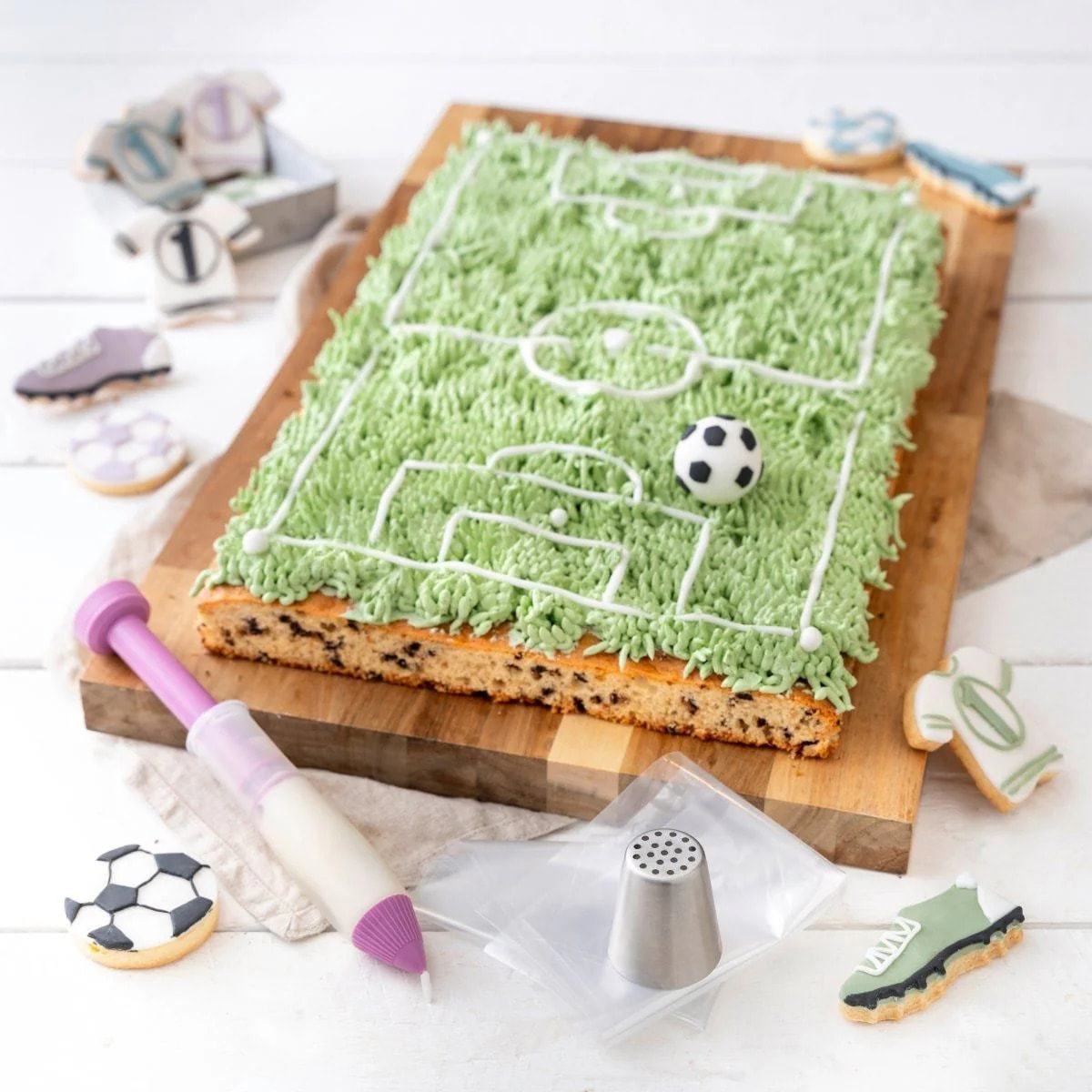 Set de poches à douilles, douille et stylo de décoration pour gâteaux Zenker Spécial Football