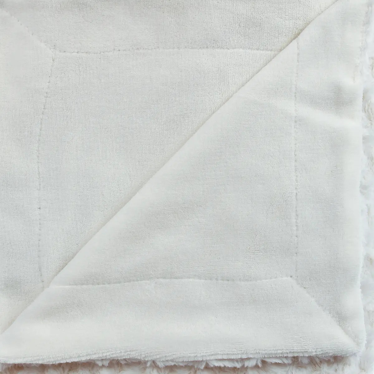 Plaid "Bouclette" fausse fourrure blanc 180x230cm