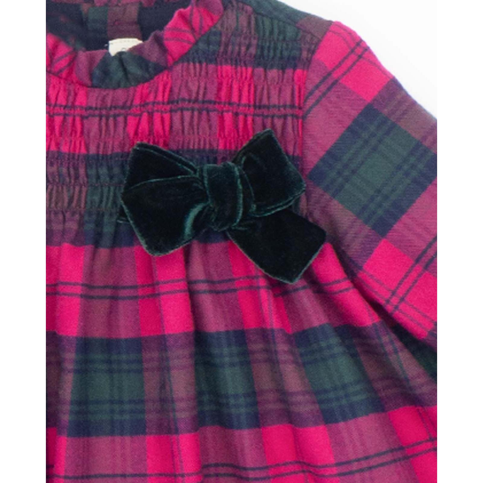 Vestido a cuadros fucsia con lazo en terciopelo verde