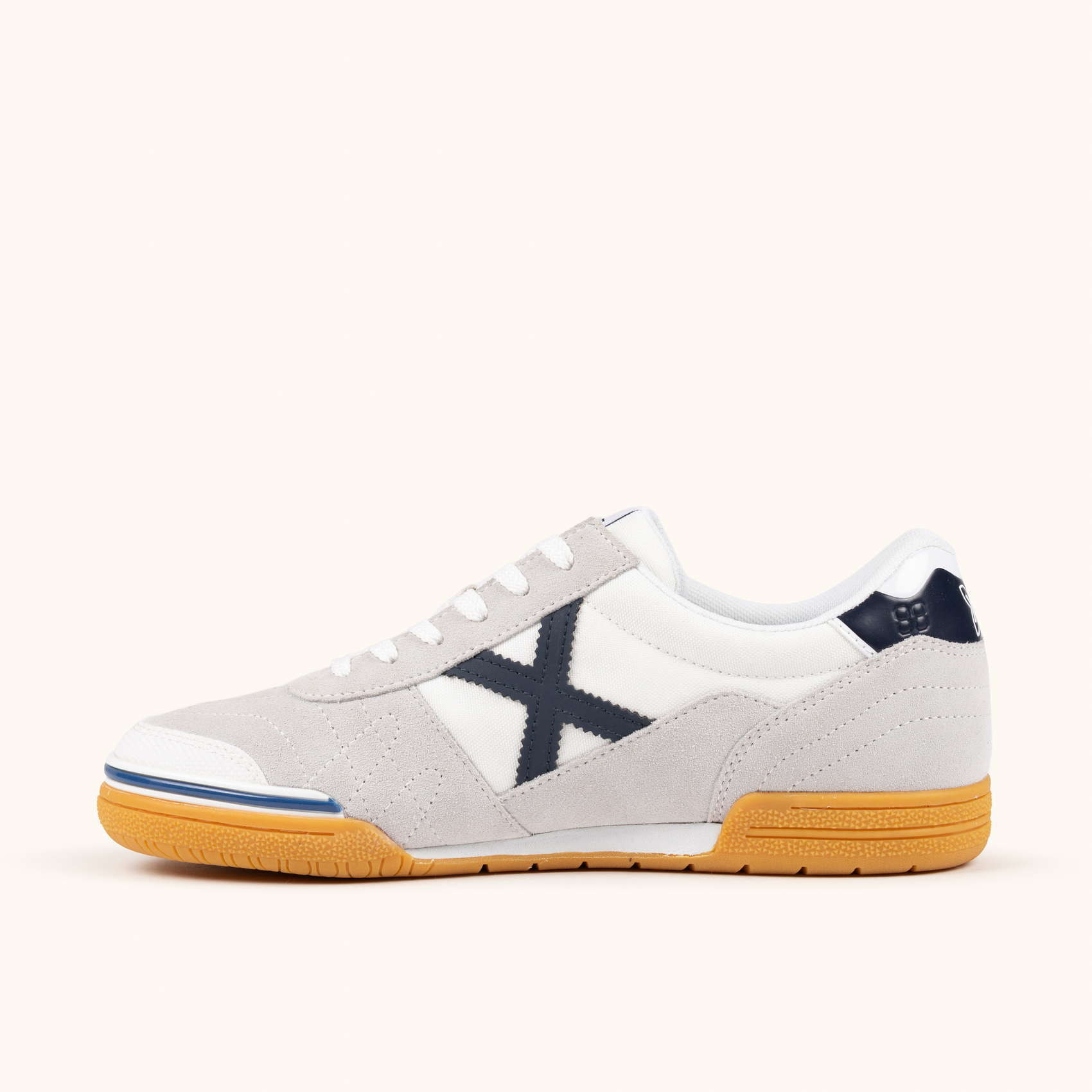 Zapatilla Deportiva de Piel y Nylon en Blanco y Azul Marino MUNICH GRESCA XLS 327