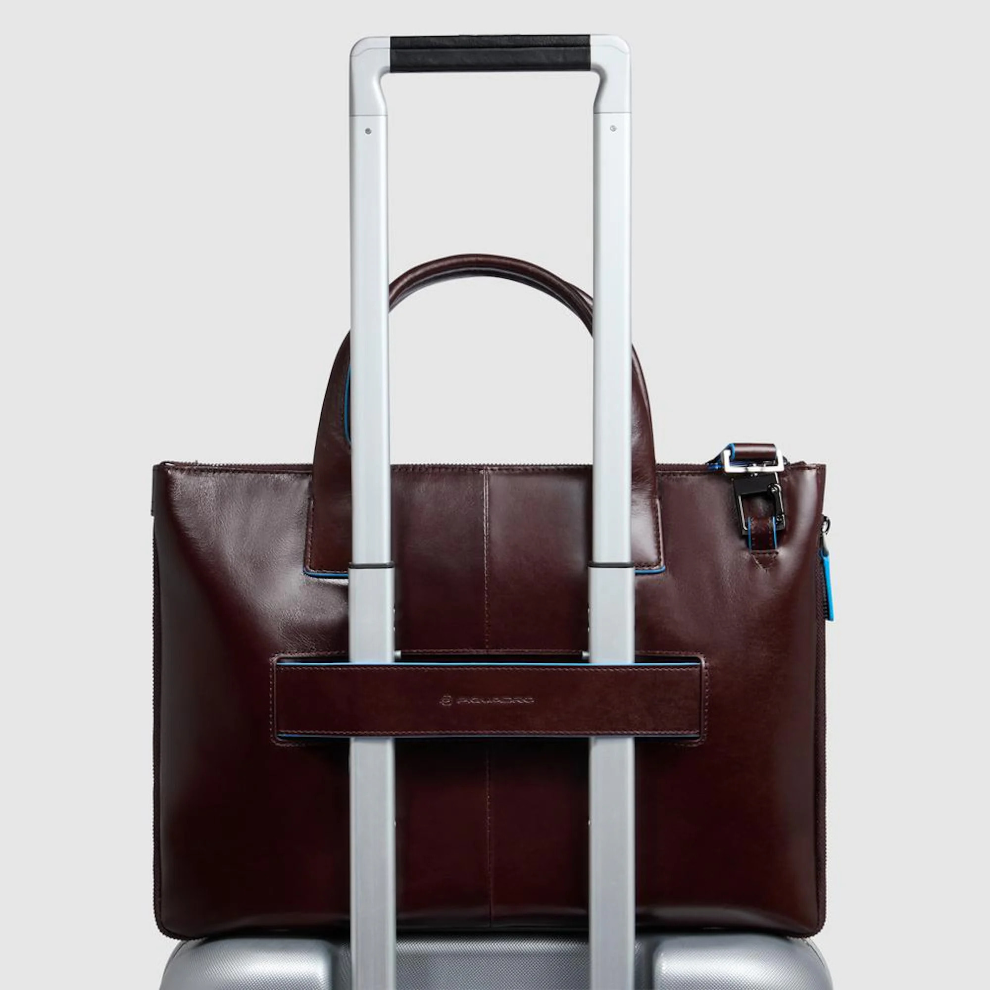 Piquadro Borsa porta pc e iPad® in pelle personalizzabile con protezioni antiurto e RFID