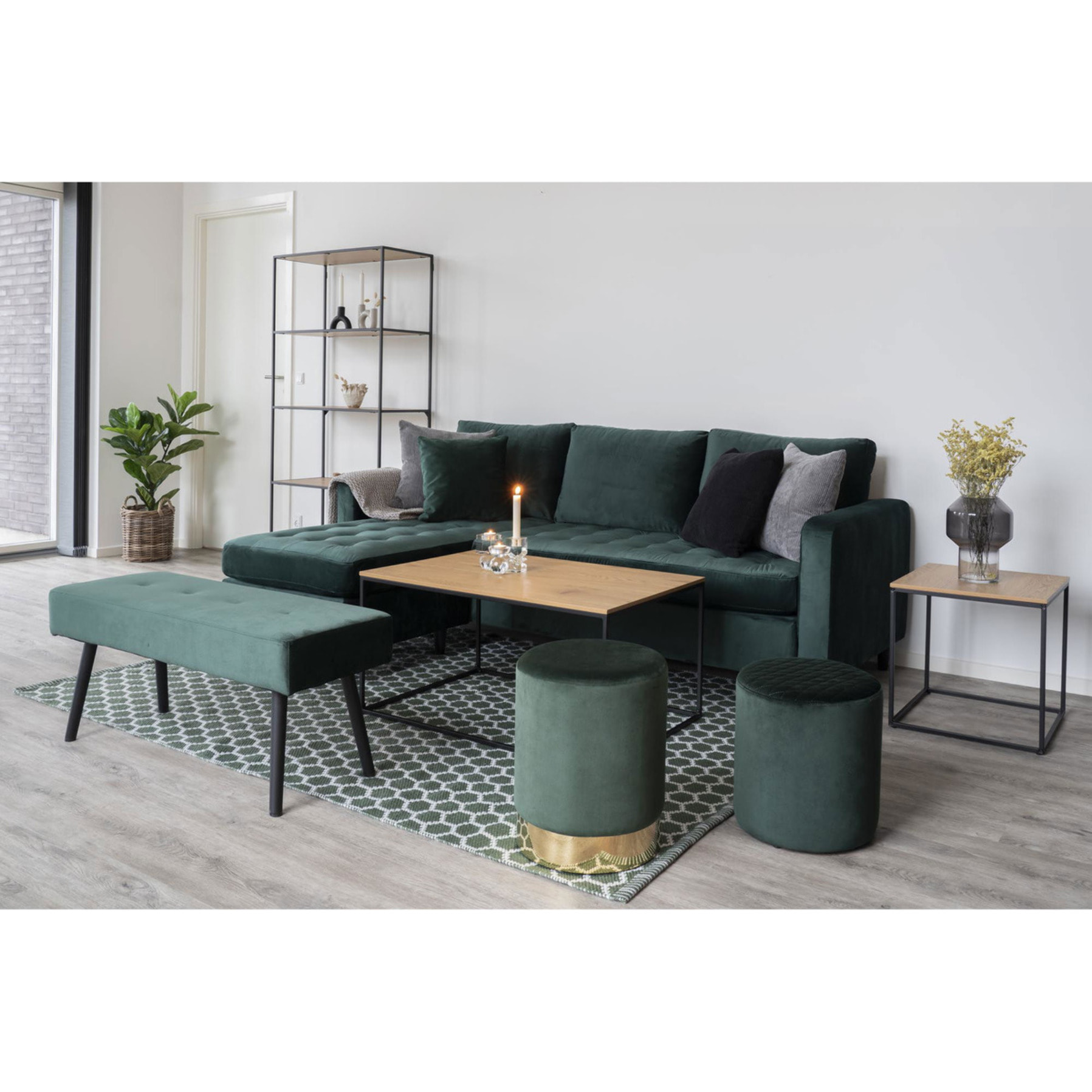 Tavolino d'appoggio Vita effetto rovere con struttura in acciaio nero, 45×45×45 cm