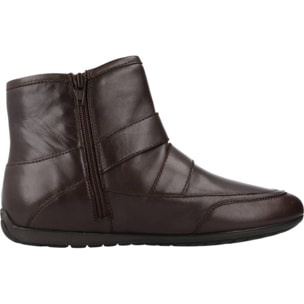 Botines Mujer de la marca GEOX  modelo D NEW MOENA MARRON