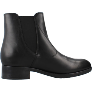 Botines Mujer de la marca GEOX  modelo D36BLC 00043 NEGRO