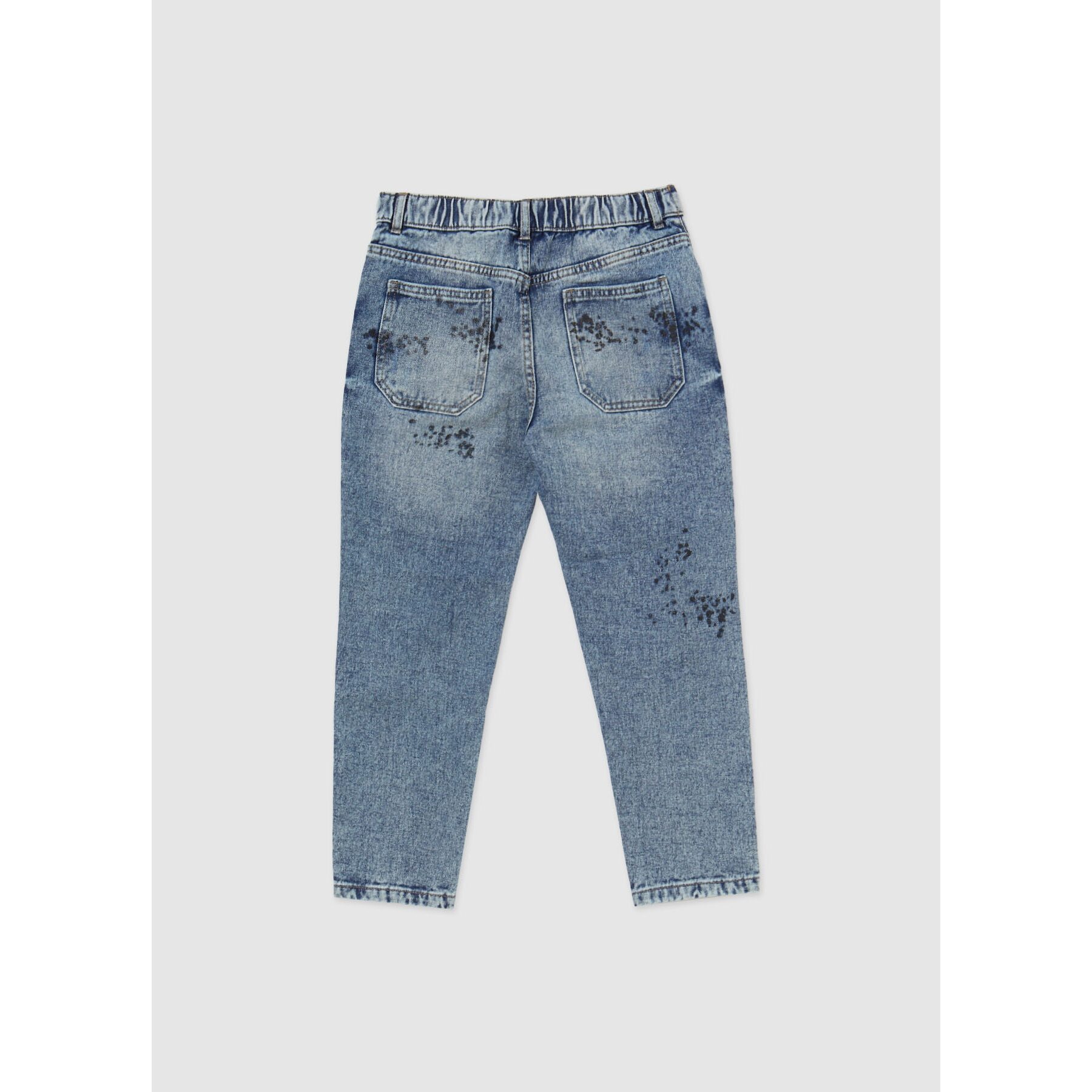 Jeans dad fit con graffiti