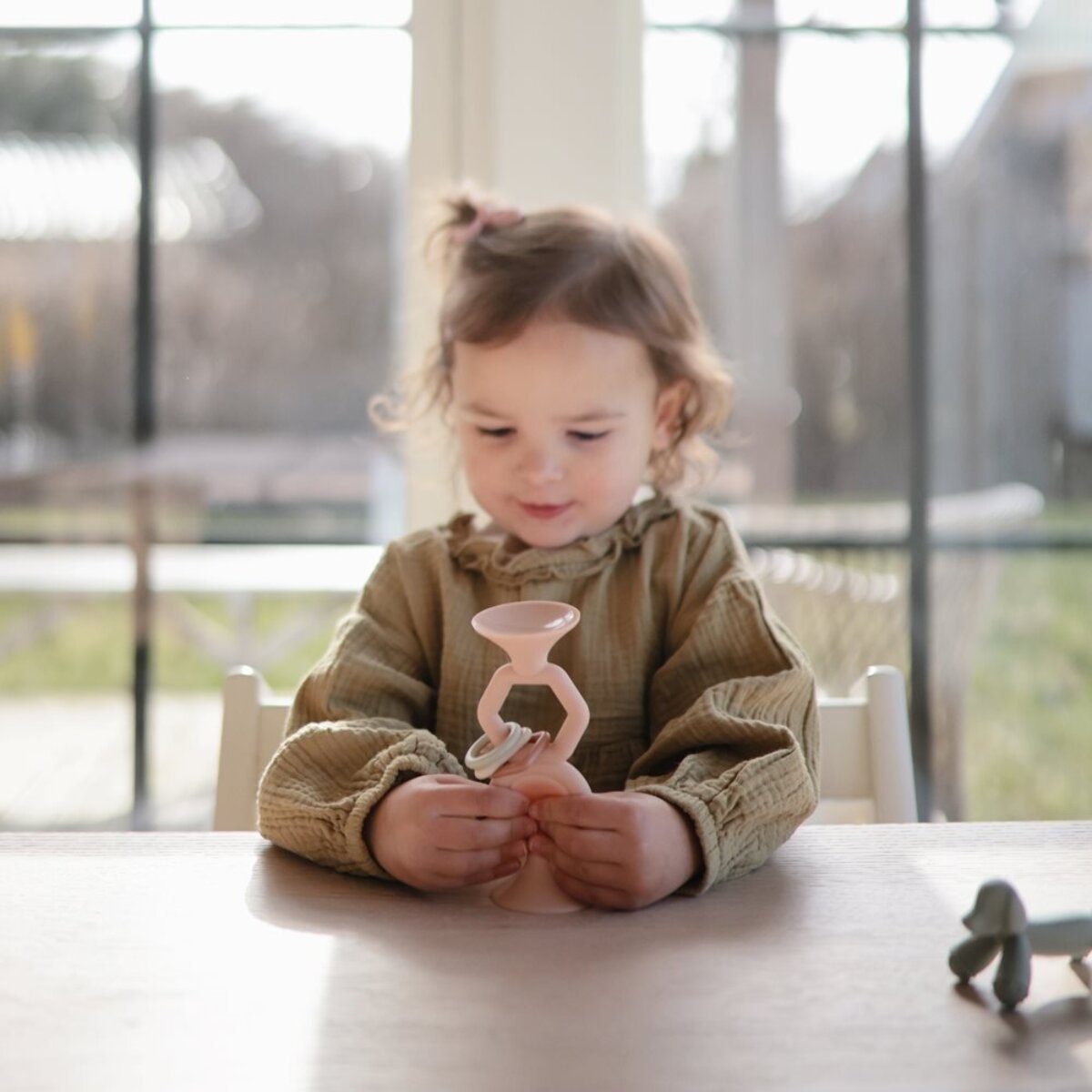 Mushie Jgo. Hexapop Con Ventosa Solid