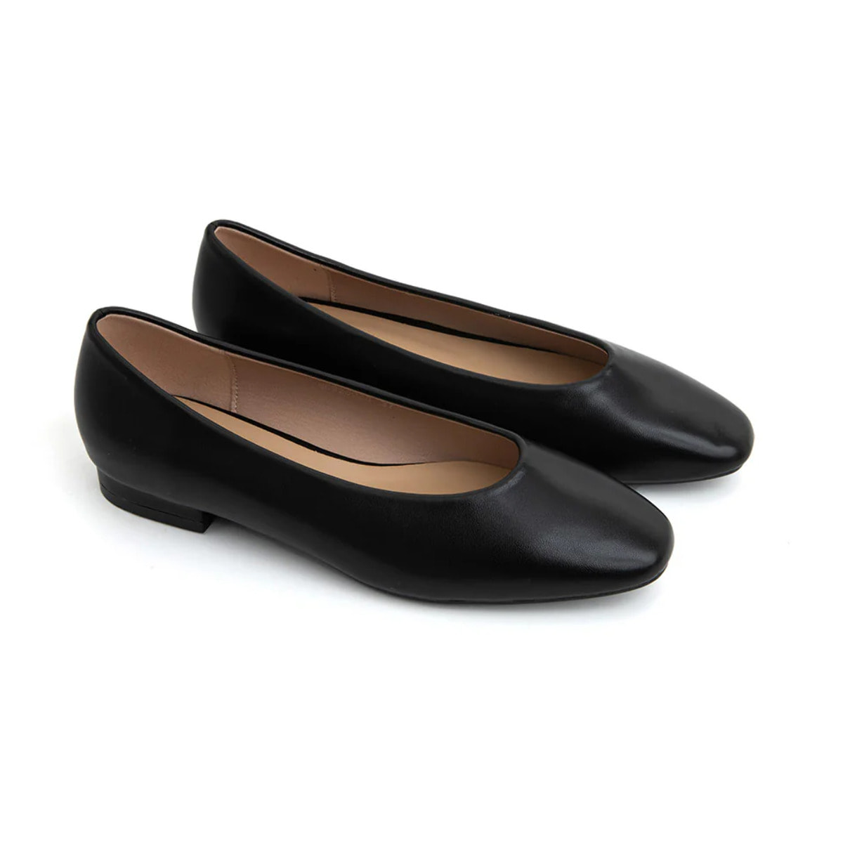 Ballerina minimal con scollo a cuore - NERO