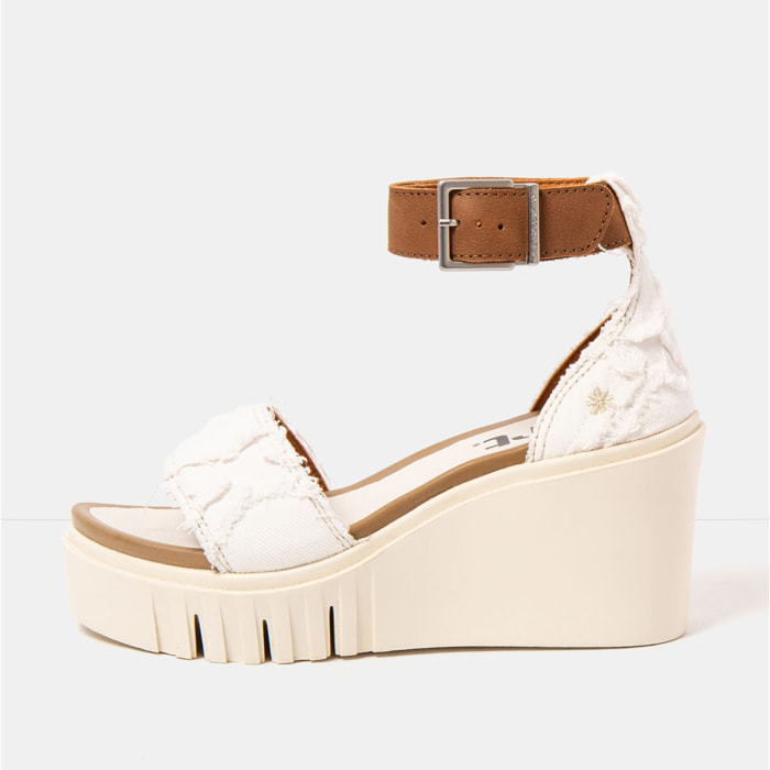 Sandalia de cuña 2085S JEANS WHITE-CUERO/ CATANIA color White-cuero