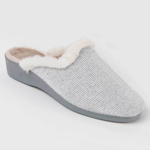 Zapatilla De Casa - Gris - Altura: 4 Cm