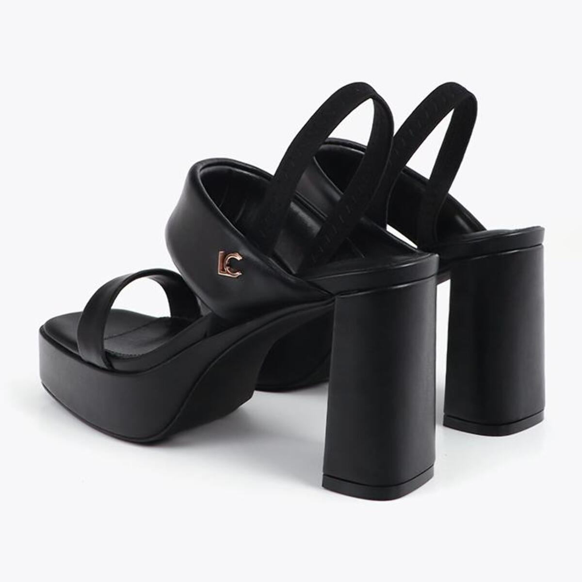 Sandalo con tacco e cinturini tricolore