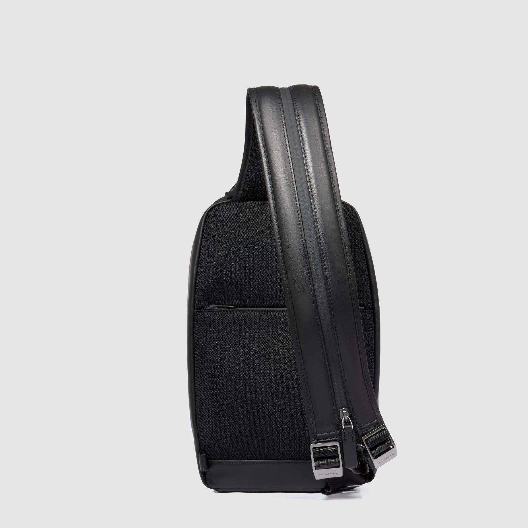 Piquadro Zaino monospalla uomo porta iPad®