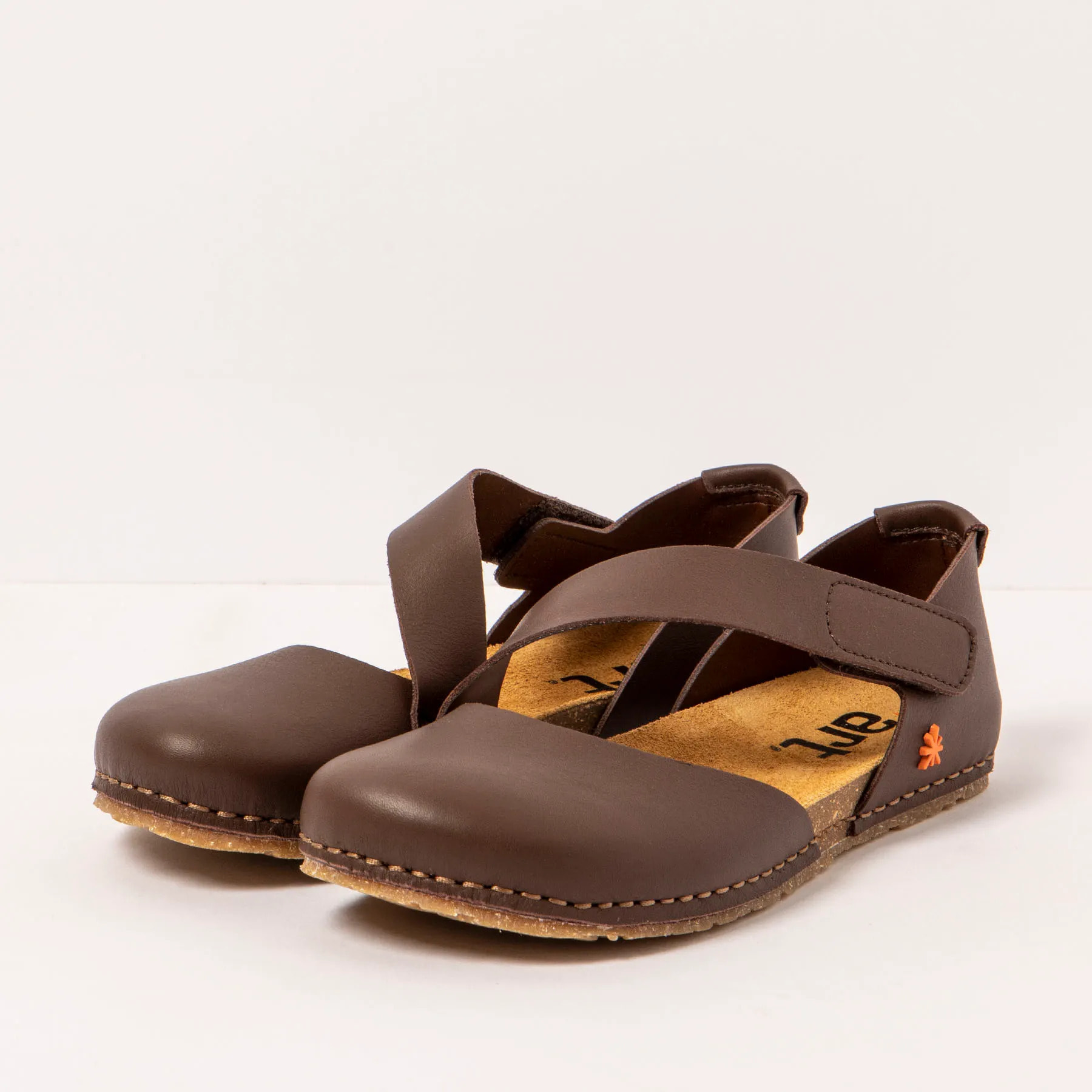 Sandalias 0384 NAPPA BROWN/ CRETA color Brown