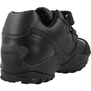 Zapatillas Niño de la marca GEOX  modelo J NEW SAVAGE NEGRO