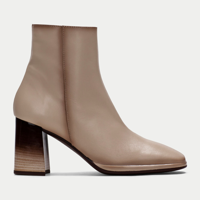 Botin Monaco Marfil 7,5 cm