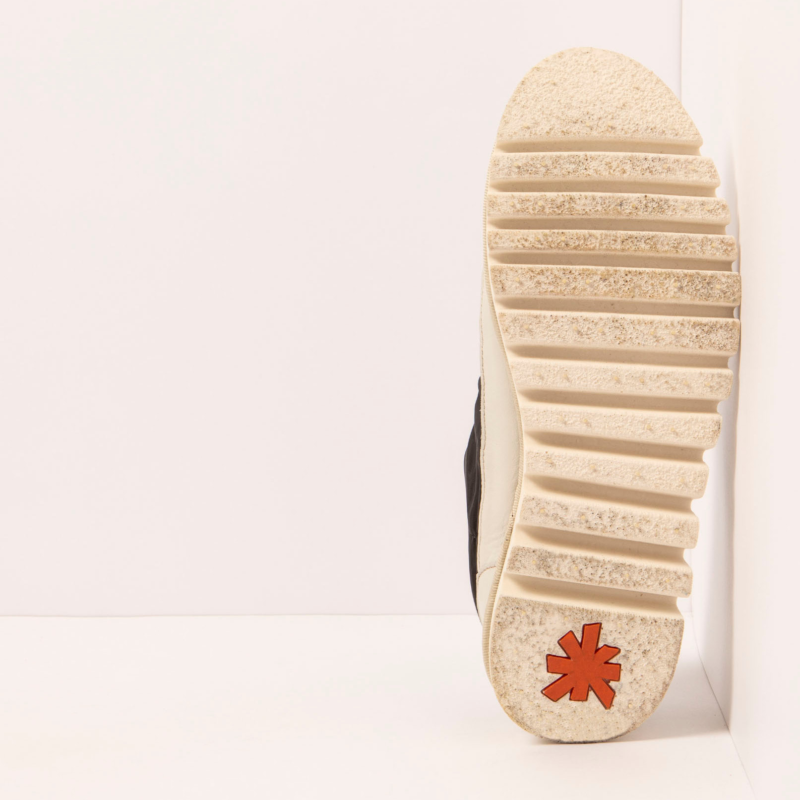 Zapatos 1596 NYLON BLACK/ ONTARIO color Black