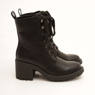 ANFIBIO CON TACCO NERO