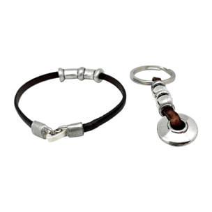 Conjunto llavero y pulsera en cuero marrón Tub1
