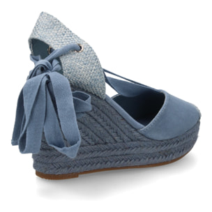 Alpargata de cuña alta de esparto con cintas