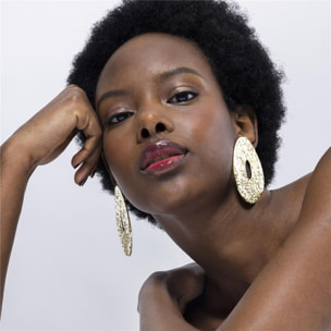 Pendientes Lux by Lux acabadoss en oro amarillo 18K