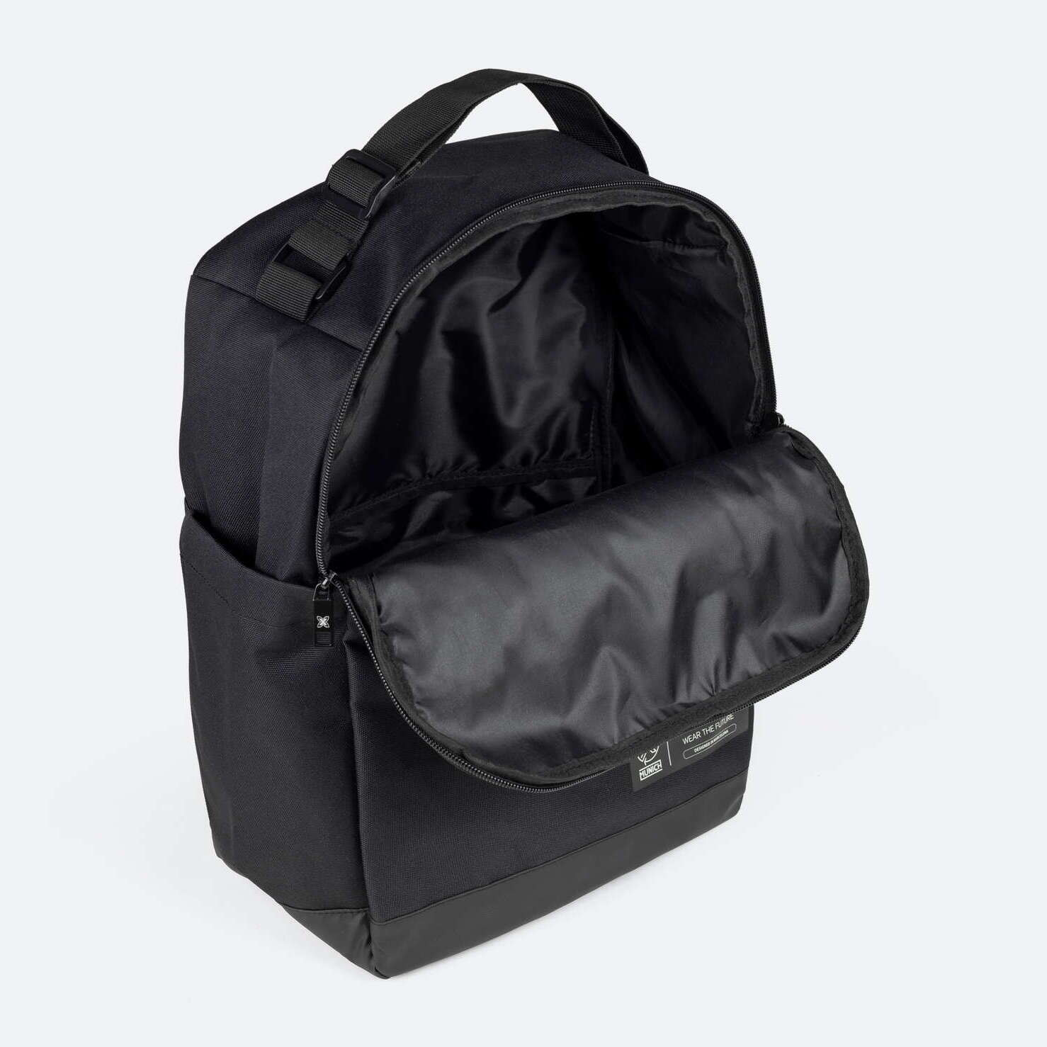 Mochila negra de poliéster reciclado MUNICH GATE X-39 UNDERSEAT BACKPACK