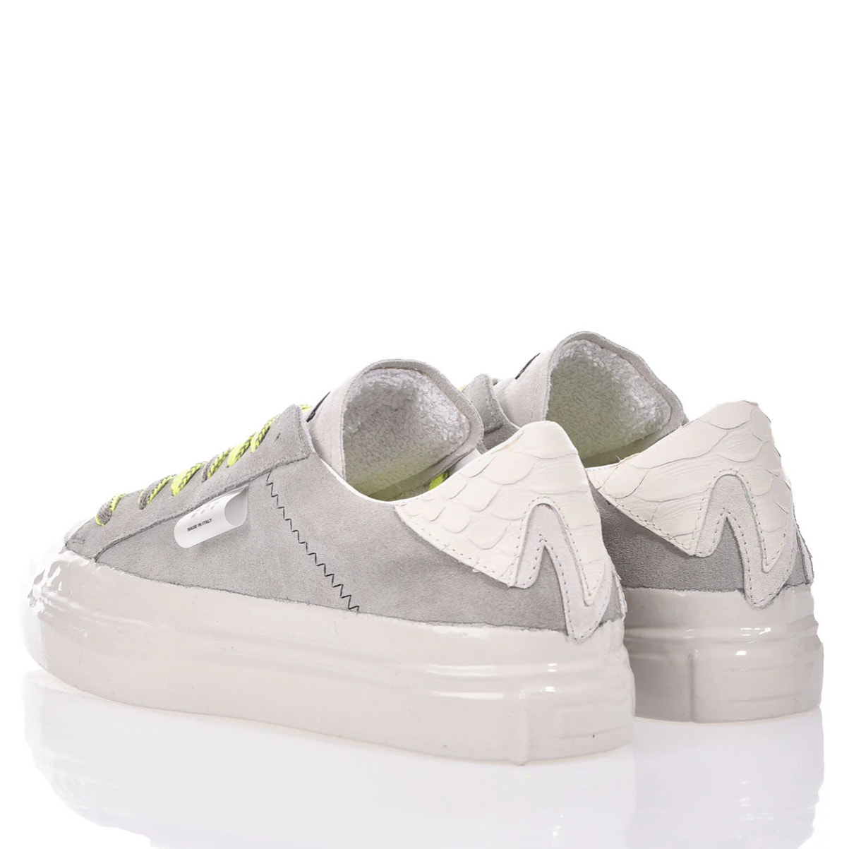 Mimanera Garage Soft Concrete