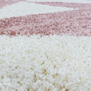 Tapis shaggy tissé motif géométrique MERA