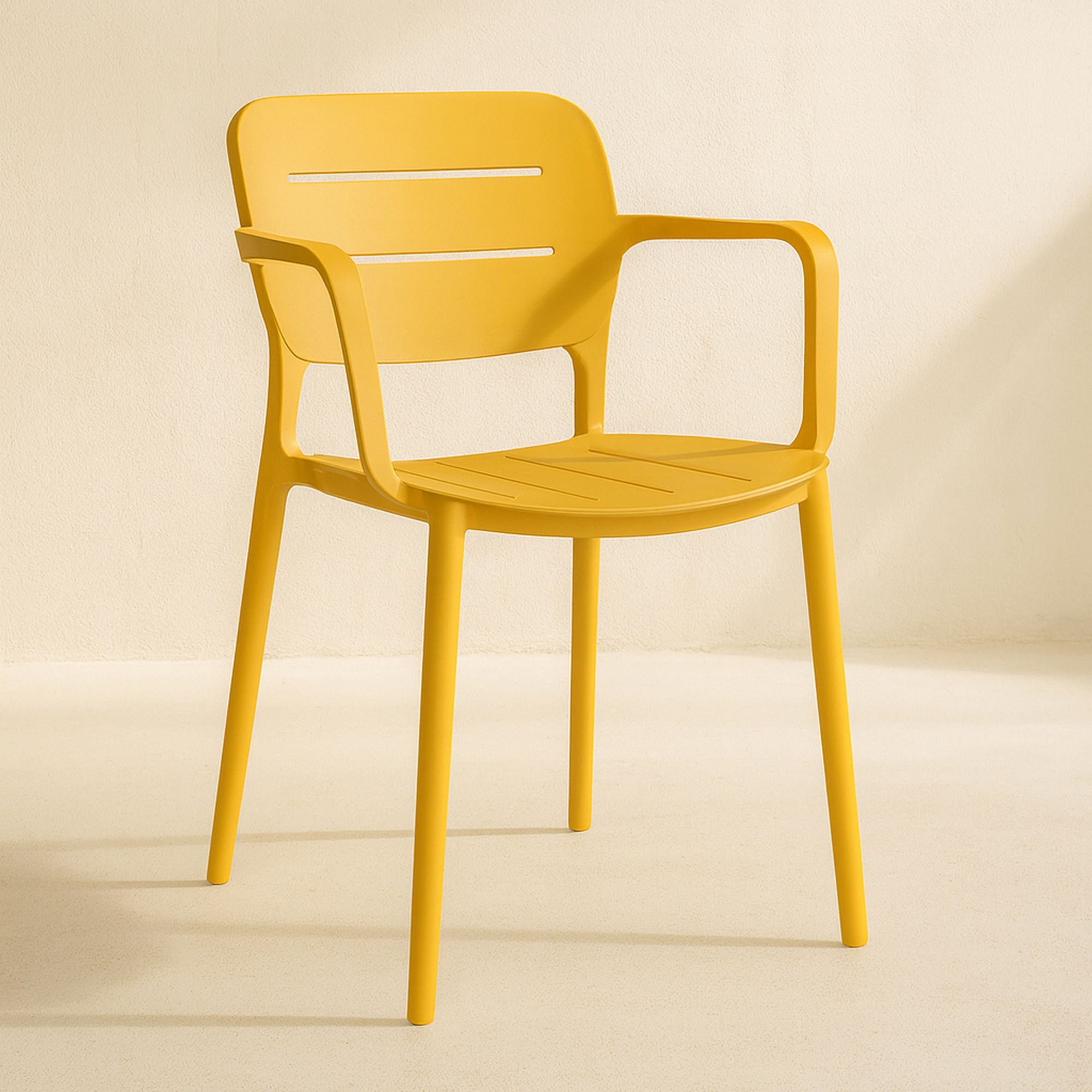 Lot de 4 fauteuils de table jaune extérieur en polypropylène SUNSET