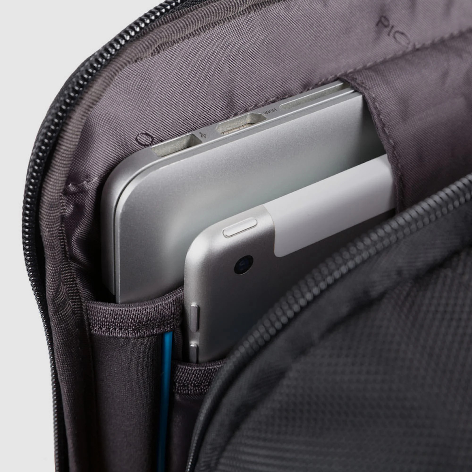 Piquadro Zaino porta pc 15,6 in tessuto riciclato