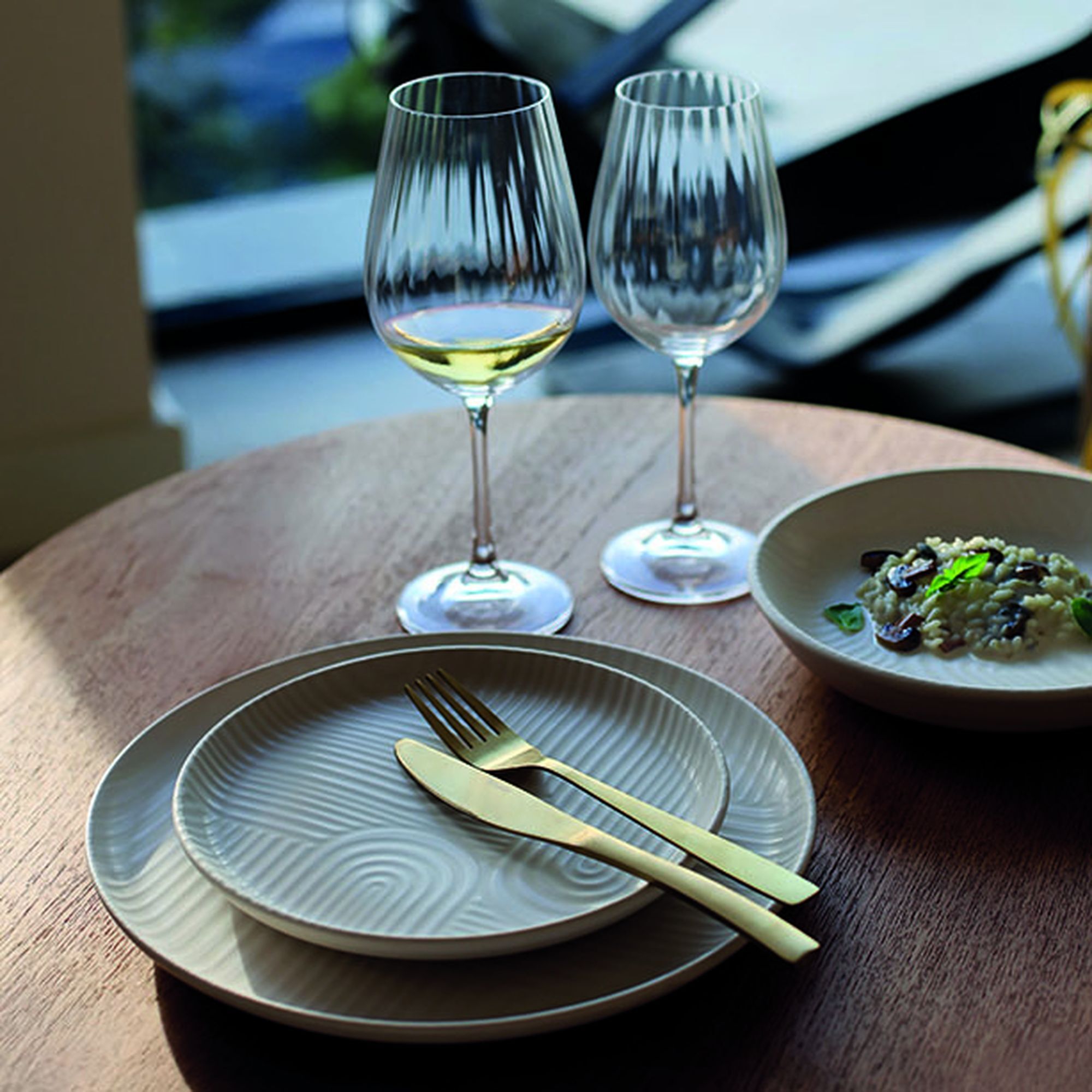Lot de 6 assiettes plates 26cm avec relief en grès blanc  DUNE