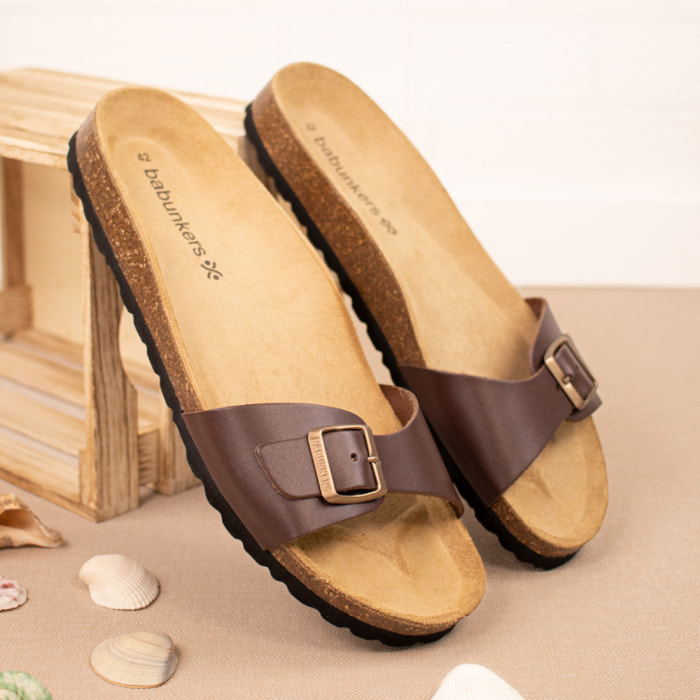 SANDALIA BABUNKERS MARRON