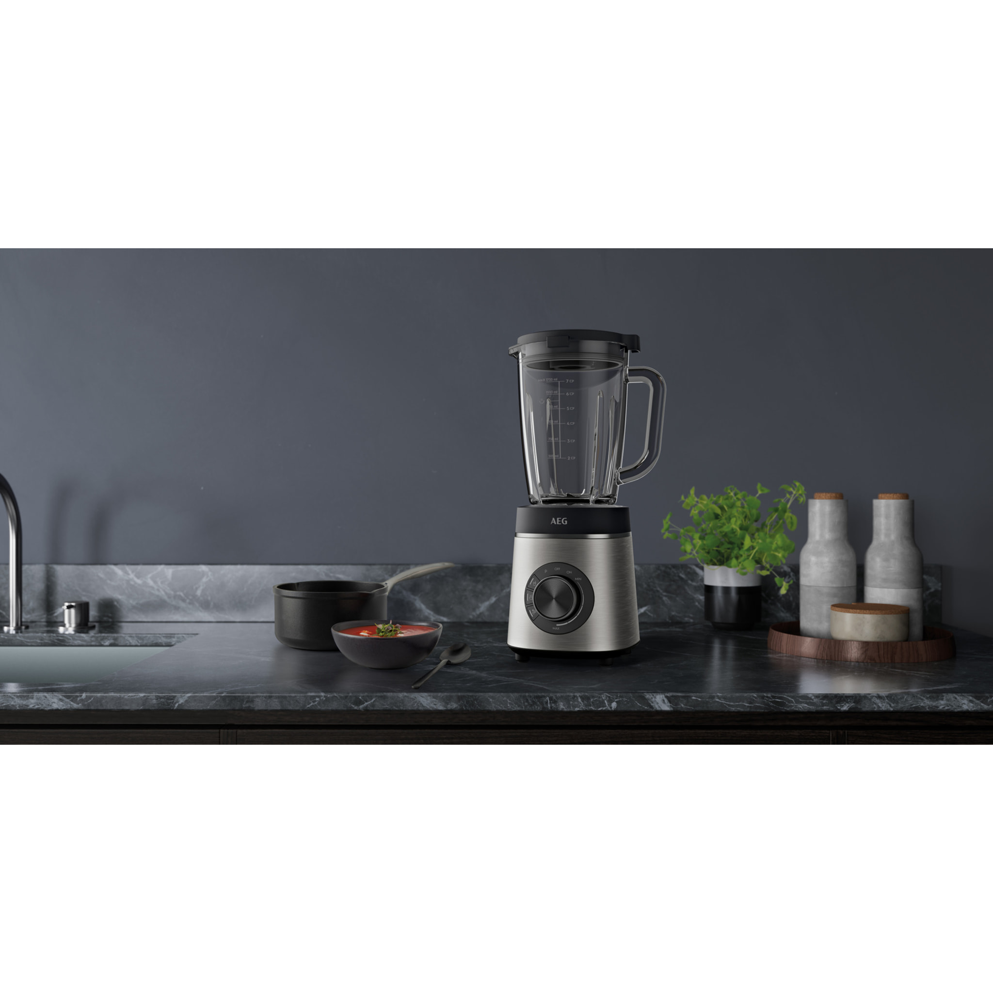 AEG Batidora de vaso de 1,75 litros y 1400 W TB6-1-6ST