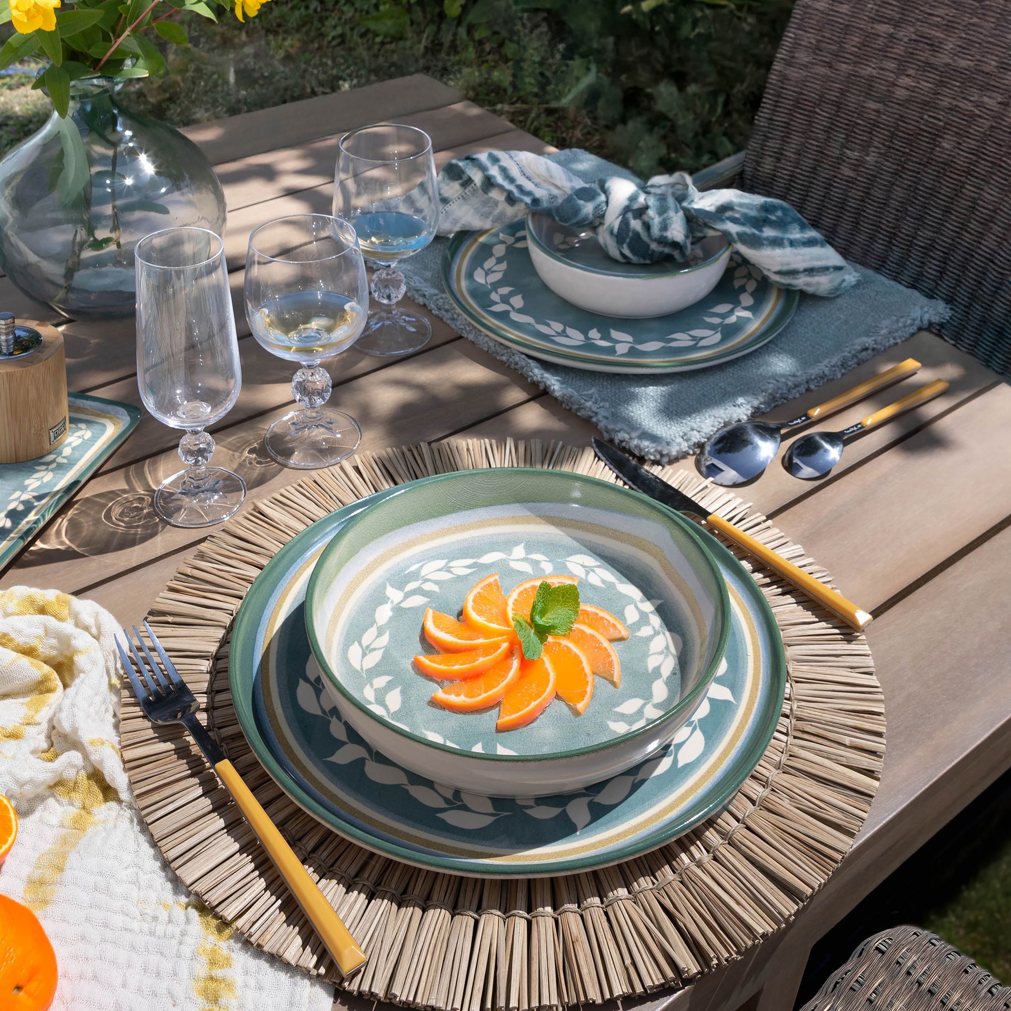 Lot de 6 coupelles en faïence verte 20cm CAPRIA