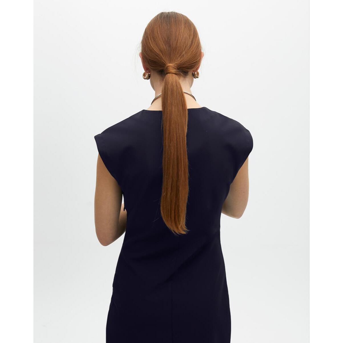 Vestito Midi Aderente in Tessuto Tecnico