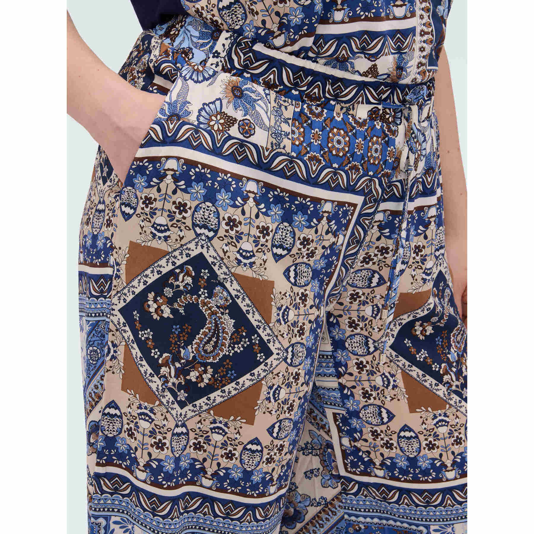 Fiorella Rubino - Pantaloni cropped in viscosa - Blu