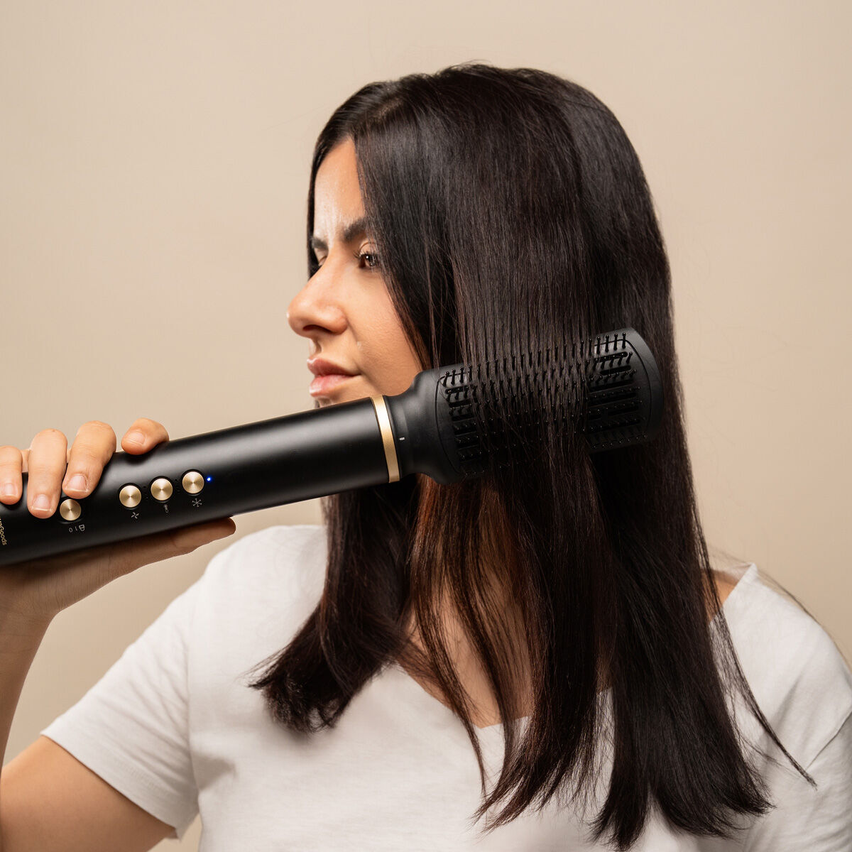 Brosse Sèche-Cheveux et Coiffeur Multifonction Ionique avec Technologie Coanda et 7 Accessoires Wavify InnovaGoods