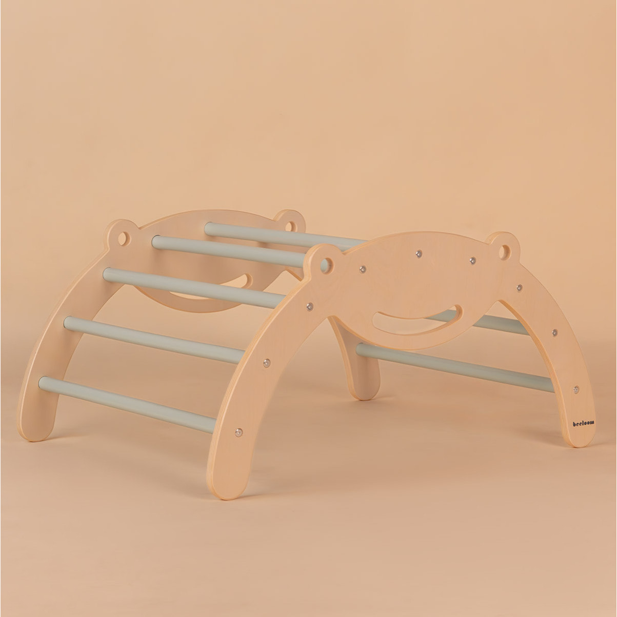 Arco de escalada de madera FROG PIKLER para niños