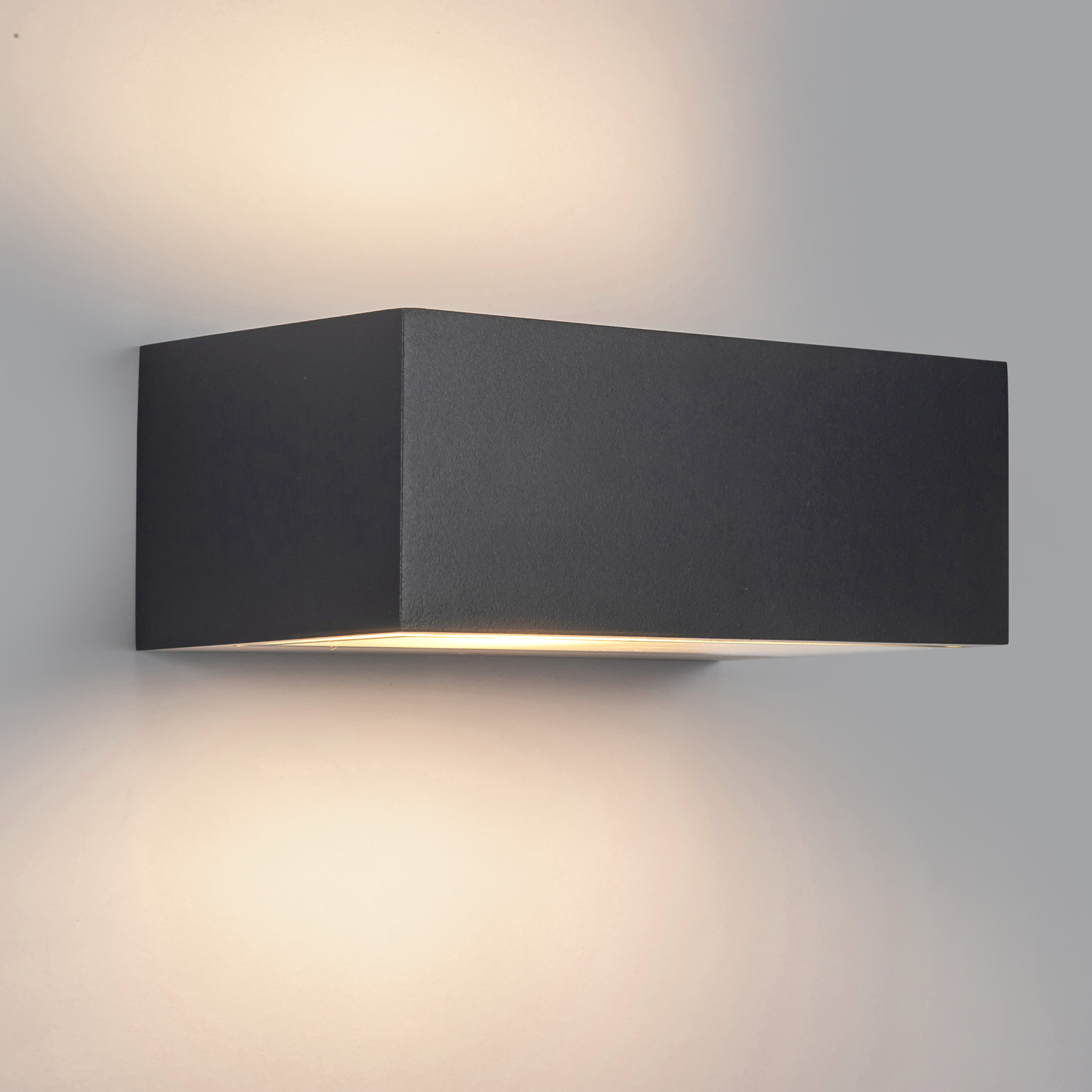 Forlight Aplique NESS-E27 Iluminación Interior Aluminio y Cristal, Acabado Gris Urbano Arenado, Compatible con Bombillas Personalizables, Diseño Moderno y Duradero