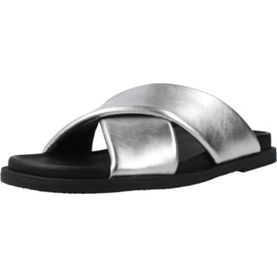 Sandalias Mujer de la marca GEOX  modelo D ADELASH PLATA