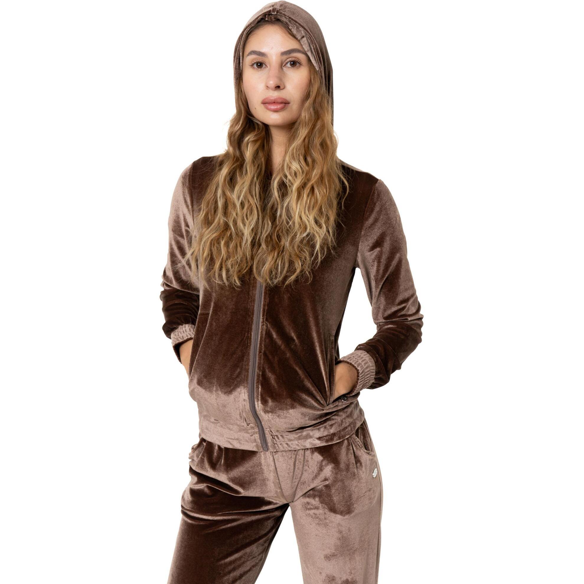 Tuta da donna in ciniglia con cappuccio Leone 1947 Never Without