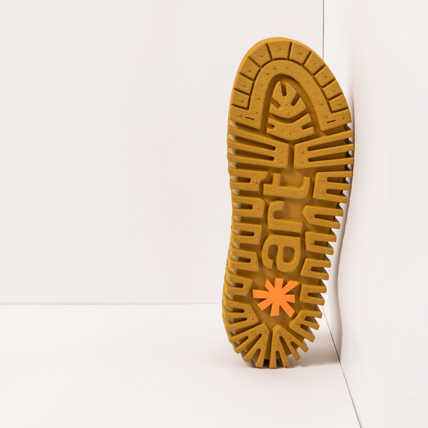 Botines 1531 NOBUCK KARAMEL/BRIGHTON color Karamel