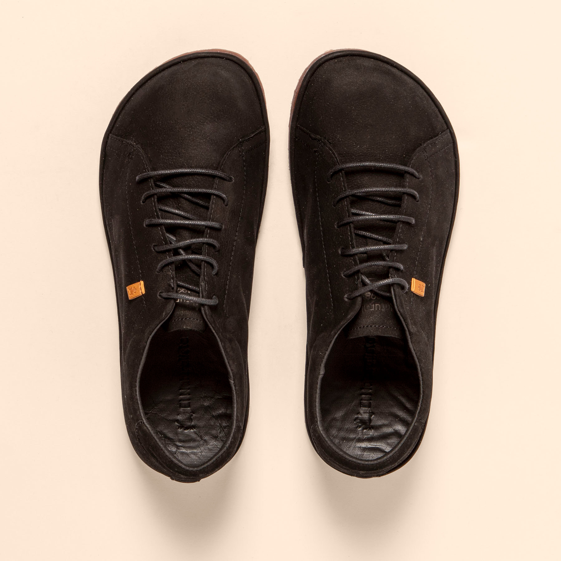 Zapatos N5671 NOBUCK LAVADO BLACK/ BARE color Black