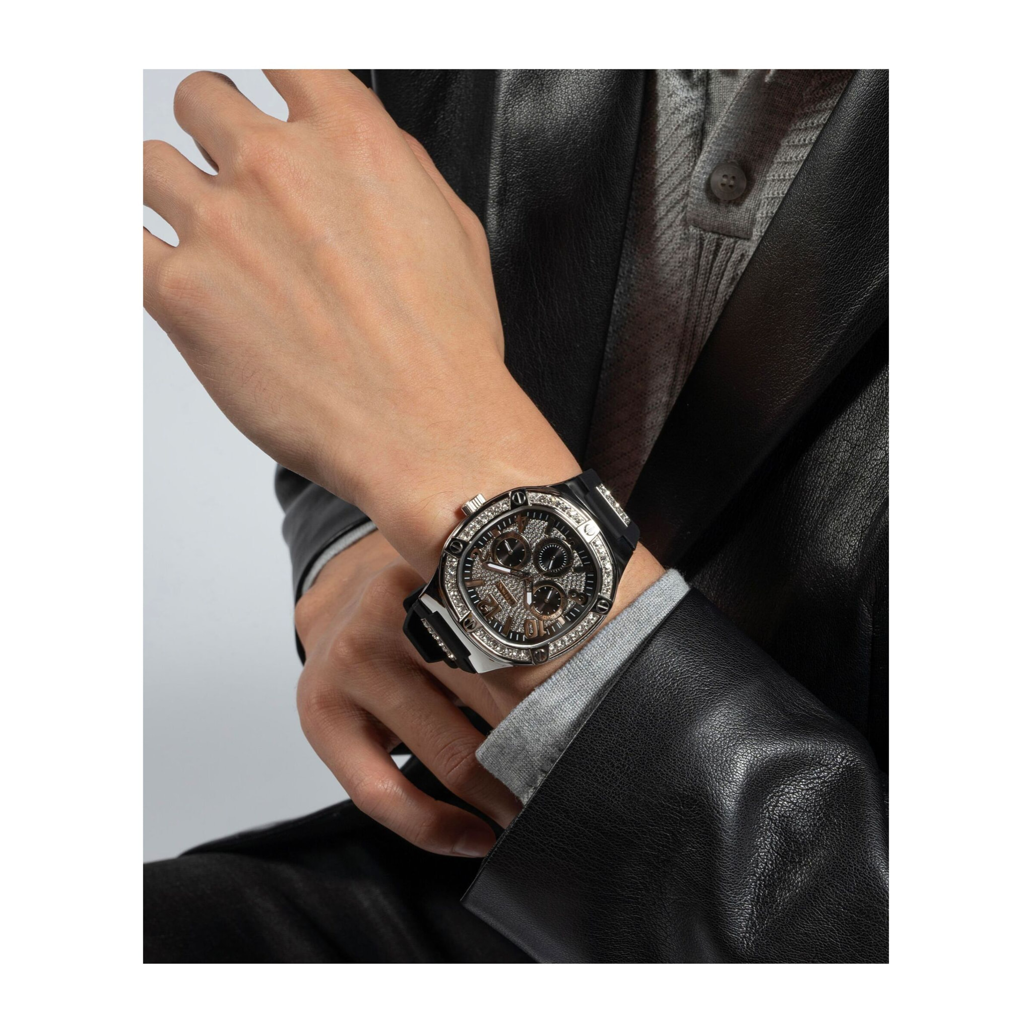 Guess Orologio Analogico Al Quarzo Gt Duke