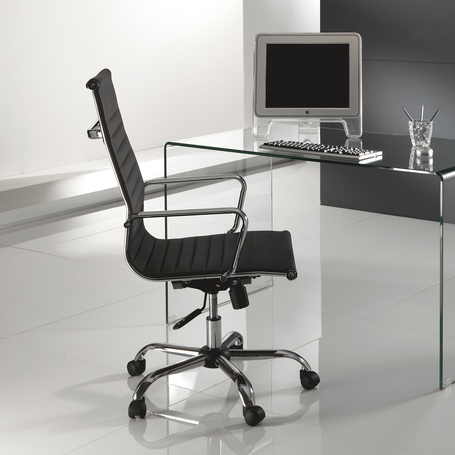 Tomasucci poltrona da ufficio TASK BLACK nero