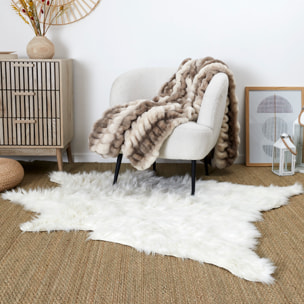 Tapis Blanc Four Forme Animal 120x158cm