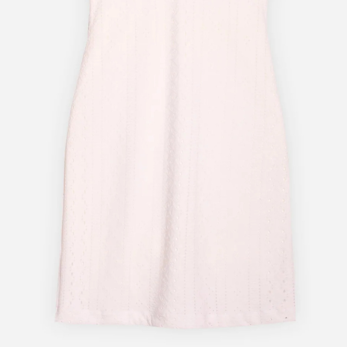 Vestido encaje blanco.