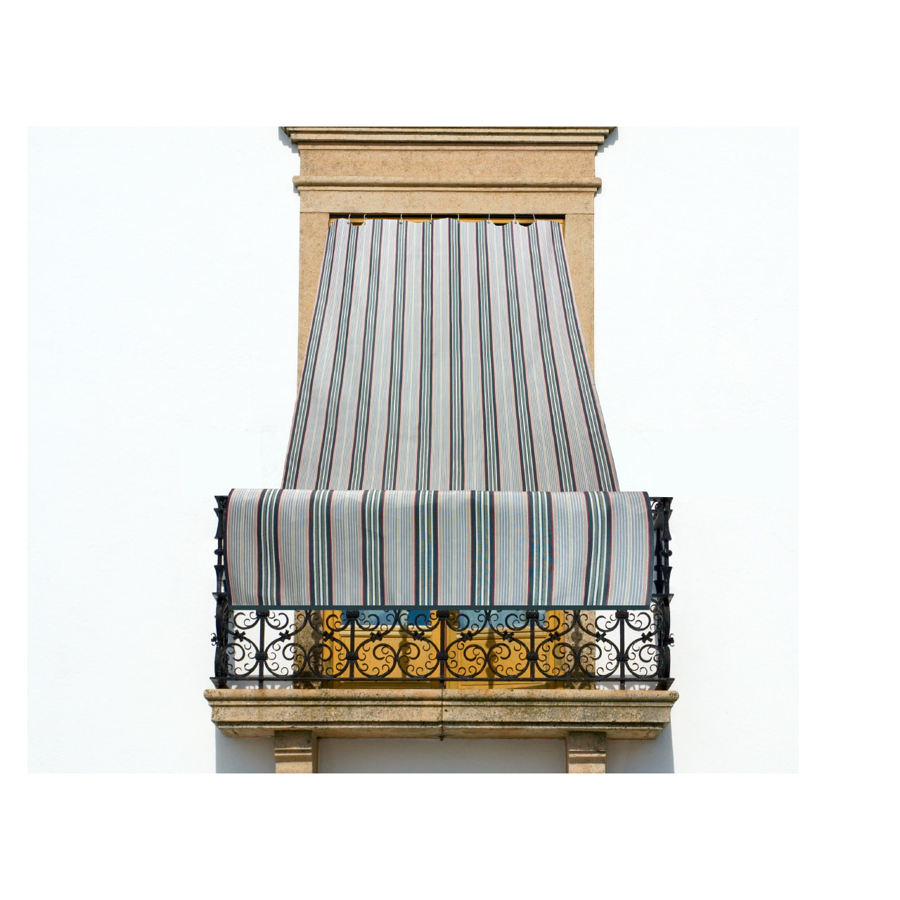 Tenda Da Sole Per Esterni Impermeabile Resistente Con Anelli Rigata Modello Costarica Vari Colori