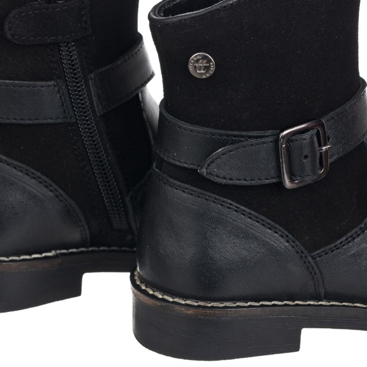 Botin con hebilla - un clasico