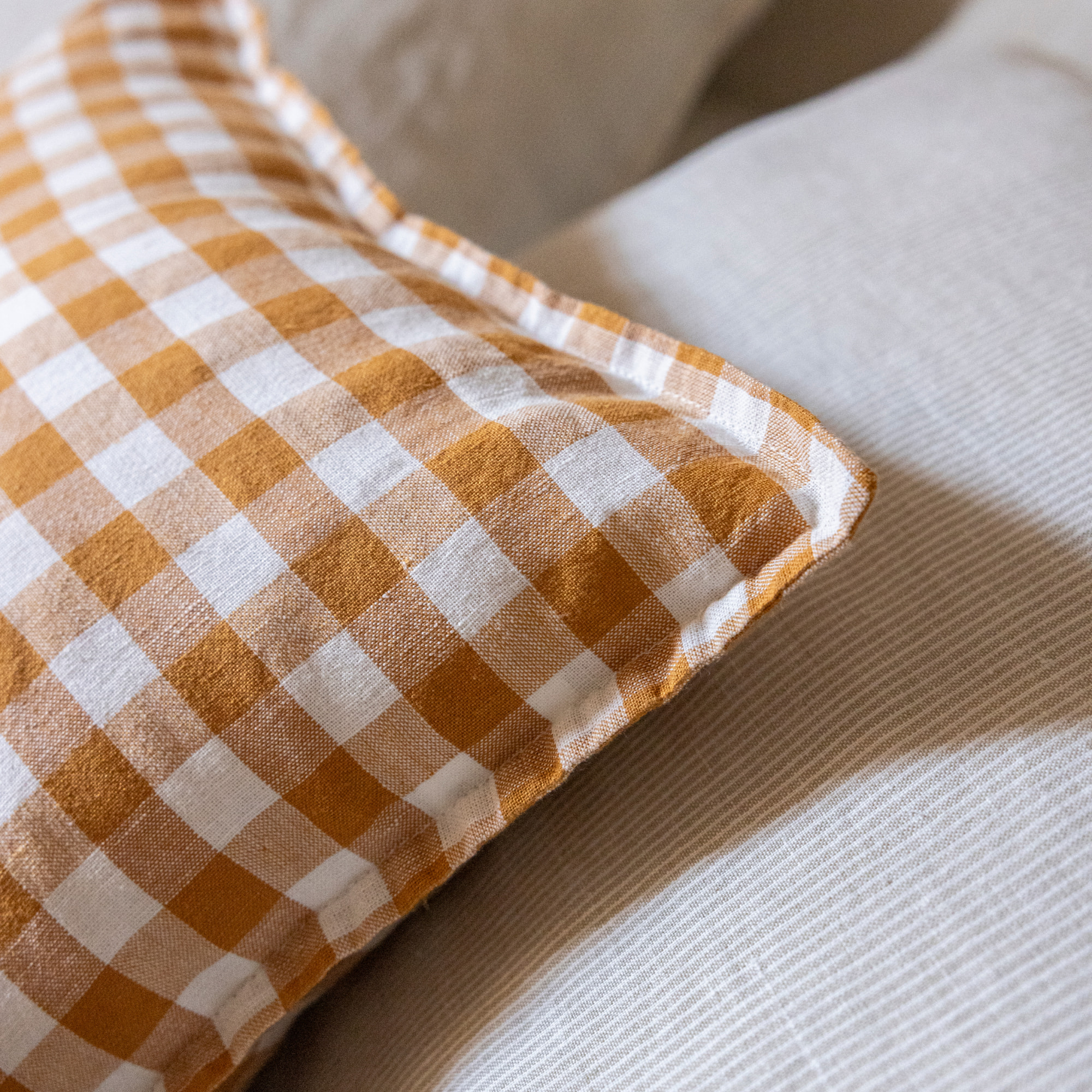 Housse de coussin en coton et lin, PASSION VICHY