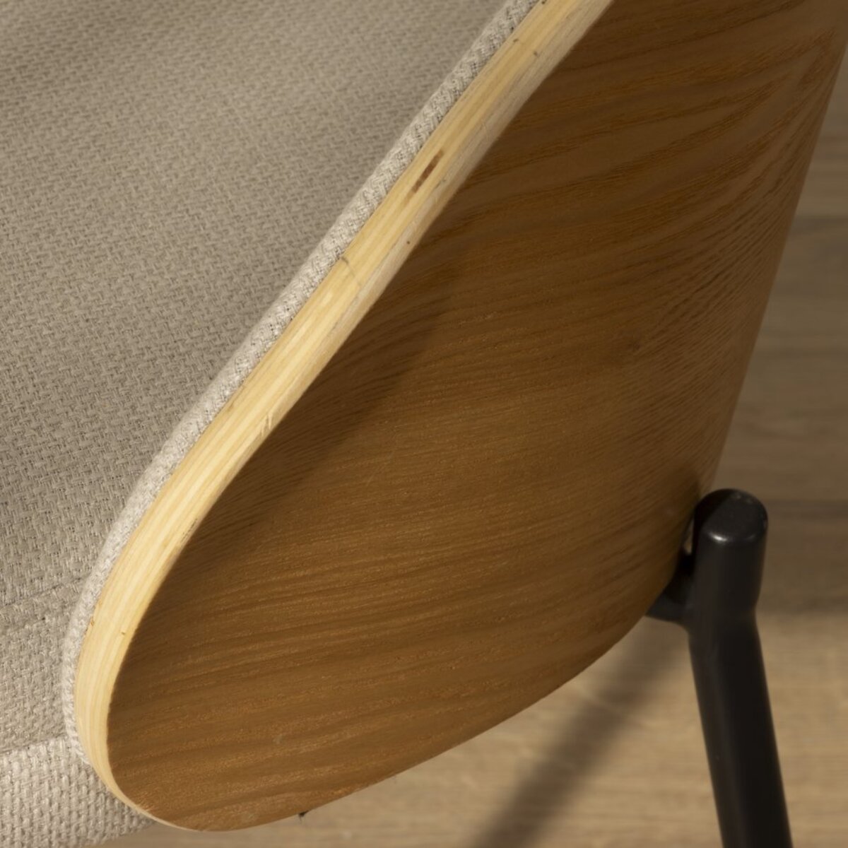 Chaise rembourrée Giza -tissu et bois-couleur beige 52 x 77 x 54 cm